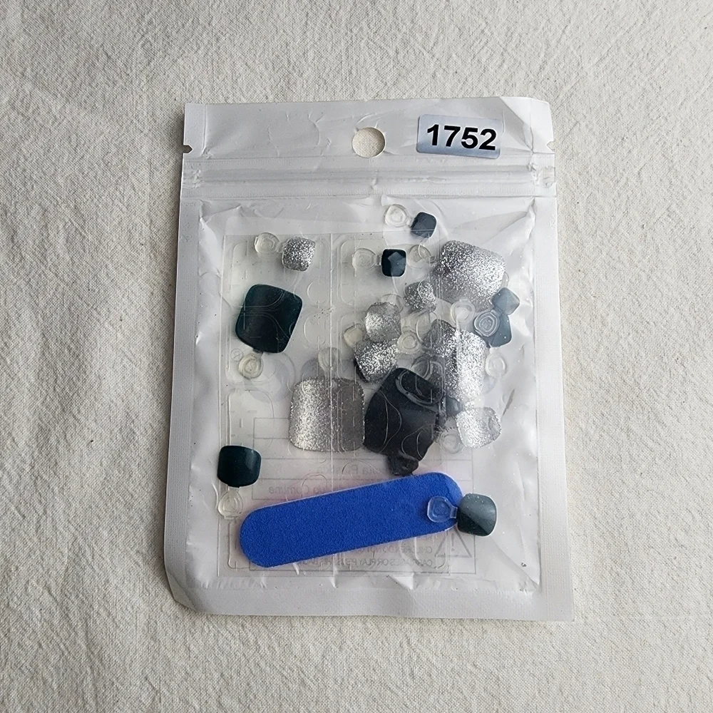 24 Pieces Fake Toe press on nails